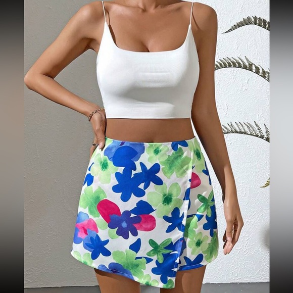 Floral Print Wrap Front Skort - Picture 3 of 4